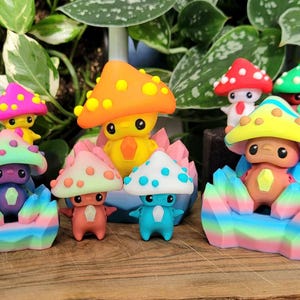 1.7'' Mushroom Pixie Poseable Articulated Fidget Toy
