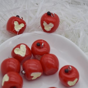 10 Resin/Plastic Red Apple Core Cabochons,Christmas Tree Ornament,Party Decor,House Decoration,Kawaii Decoden Cute Fruit Charms,16mmx16mm