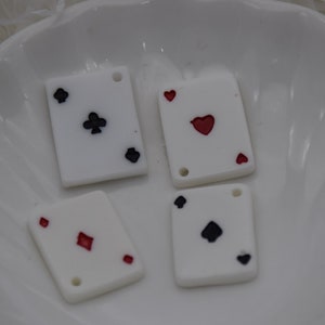 12 breloques cartes de poker en résine, décoration de Noël, accessoires d'embellissement, joli pendentif kawaii Decoden, fournitures pour fabrication de bijoux, 22 mm x 16 mm