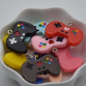 10 Resin/Plastic Video Game Controller Cabochons,Xbox/PS Stand,Game Bundle Ornament,Kawaii Decoden Cute Charms Pendants,27mmx20mm