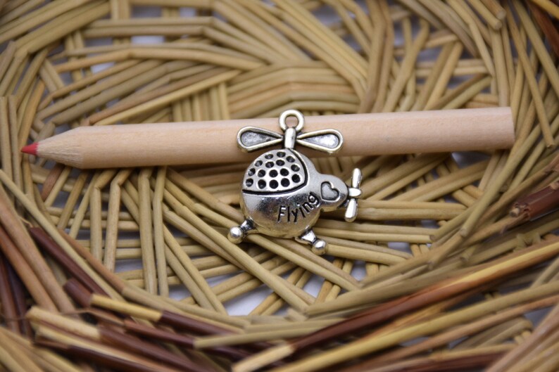 20pcs 25x22x5mm Fight Planehelicopter Antique Silver Retro Pendant Charm For Jewelry Pendant