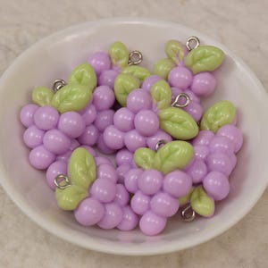 Grape Resin Pendants,Fruit Plastic Charms,Jewelry Making Supply,Decoden Findings,DIY Jewelry Earring Necklace Bracelet