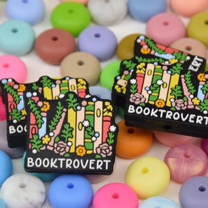 Booktrovert Focal Silicone Beads,Book Pencil Focus Pen Bead,Loose Beads,Gifts Beads,Jewelry Accessories,Wristlet Lanyard Beads