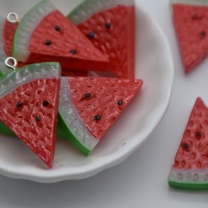 6 Resin/Plastic Watermelon Cabochons,Christmas Tree Ornament,Party Decor,House Decoration,Kawaii Decoden Cute Fruit Charms,37mmx27mm