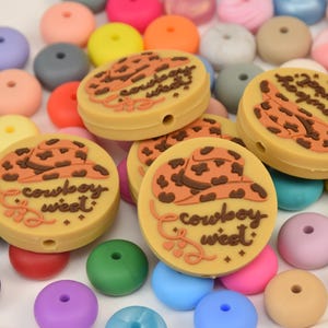 Cowboy West Hat Focal Silicone Beads,DIY Focus Pen Bead,Gifts Charm Beads,Jewelry Accessories,Craft Supplies,Wristlet,Keychain,Lanyard Beads
