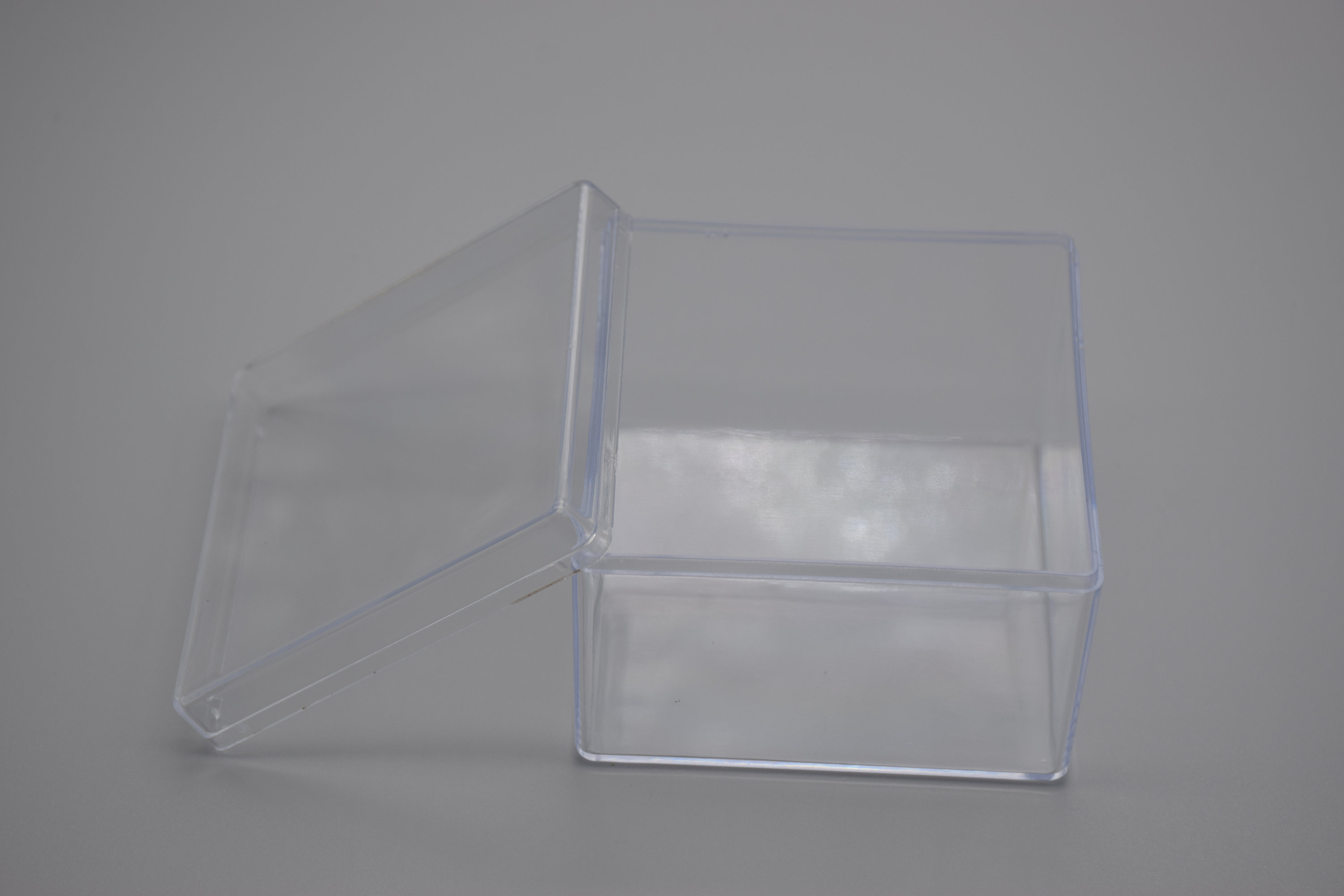 2PCS 70mmx70mmx50mm Square Clear Plastic Boxes,boxes With Lid,organizer  Storage Boxes,clear Display Cases,transparent Container Boxes AB89 