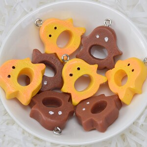 Halloween Ghost Resin Pendant,Ghost Charm,DIY Jewelry Accessories,Earring Keychain Bracelet Necklace Craft Supplies,Holiday Pendants
