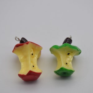 8 Resin/Plastic Apple Core Cabochons,Christmas Tree Ornament,Party Decor,House Decoration,Kawaii Decoden Cute Fruit Charms,33mmx21mm