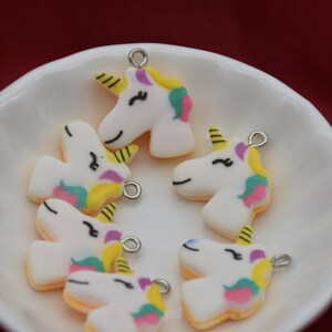 10 Resin/Plastic Unicorn Cabochons,Christmas Tree Ornament,Party Decoration,Kawaii Decoden Cute Animal Charms,23mmx19mm