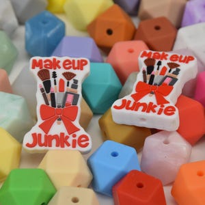 Makeup Junkie Focal Silicone Beads,Makeup Artist DIY Focus Pen Bead,Loose Beads,Gifts Beads,Jewelry Accessories,Wristlet,Lanyard Beads
