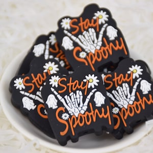 Contas de silicone com foco em mão de esqueleto Stay Spooky, contas soltas para caneta DIY, contas de amuletos para presentes, acessórios de joias, suprimentos para artesanato, cordão, chaveiro