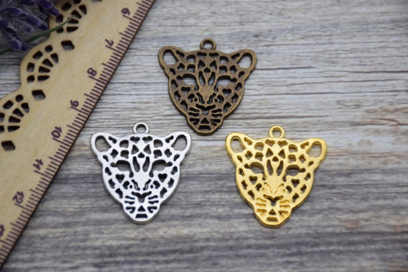 10 Leopard Charm Cheetah Charm Jaguar Charm Cougar Panther Charm Safari Creature Charm Animal Charms Pendants 28mm26mm image 1