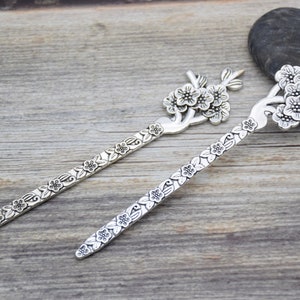 2Pieces Metal Hair Sticks,Flower Hair Sticks,Flower Hair Pins,Tree Hair Stick,Metal Hair Pins,Metal Hair Picks ,Metal Hair Clips antique silver
