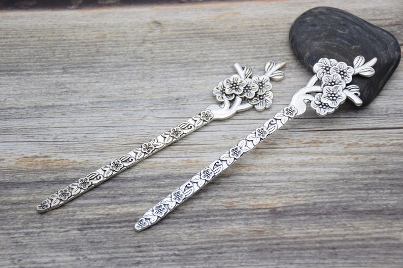2Pieces Metal Hair Sticks,Flower Hair Sticks,Flower Hair Pins,Tree Hair Stick,Metal Hair Pins,Metal Hair Picks ,Metal Hair Clips antique silver