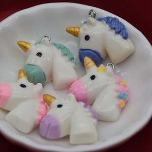 10 Resin/Plastic Unicorn Cabochons,Christmas Tree Ornament,Party Decoration,Kawaii Decoden Cute Animal Charms,26mmx24mm