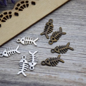 50 Fish Bone Fish Skeleton Animal Charm Pendant Necklace Ornament Bracelet Decoration Earring Crafts 16mm*7mm