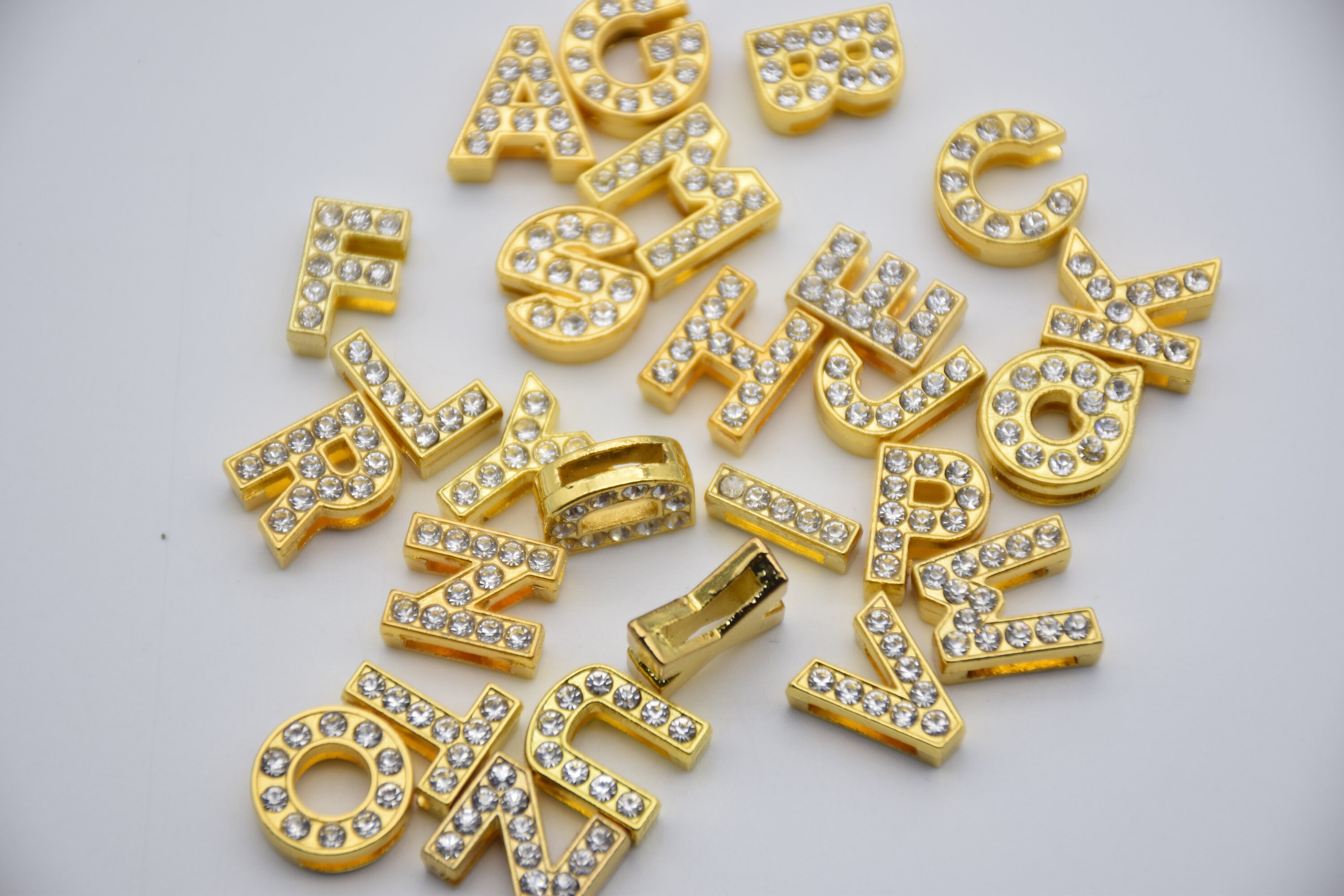 Choose Any 10/20/50/100 Gold Rhinestone Slide Letters Alphabet