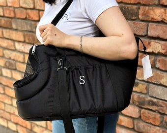 Super Practical Soft Pet Carrier Bag Made Of Waterproof Oxford Fabric With A Side Pocket