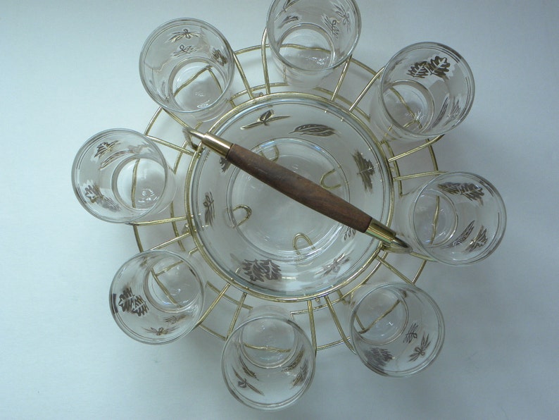 Vintage Drinking Glass Bar Caddy 8 Gold Leaf Design Glasses Etsy