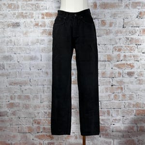 True Vintage 1990s Brittania Women’s Black 100% Cotton Solid Print Straight Leg Slim Fit High Waisted Casual Classic Denim Mom Jeans Size 10