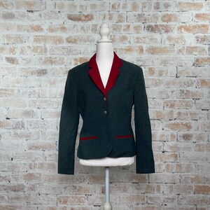 True Vintage 1980s Flawed Condition Miss Pendleton Women’s 100% Wool Shell Gray Solid Print Button Down Business Casual Blazer Jacket Size 8