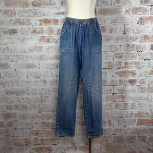 True Vintage 1990s Cabin Creek Women’s Petite 100% Cotton Blue Solid Print Stretchy High Waisted Relaxed Straight Leg Casual Denim Mom Jeans