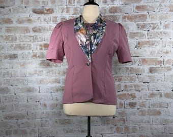 True Vintage 1980s CB New York Women’s Plus Size Volup Mauve Purple Solid Print Floral Collar Short Sleeve Button Front Maximalist Shirt