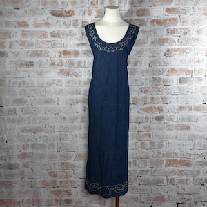 True Vintage 90s Flawed Condition MPH Blues Women’s Volup Plus Size 3X 100% Cotton Solid Print Embroidered Casual Sleeveles Denim Maxi Dress