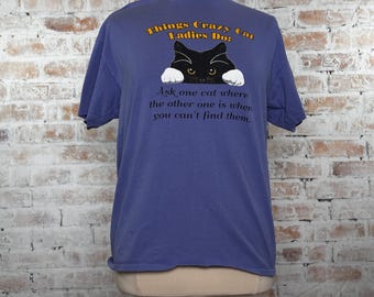 True Vintage Y2K Gildan Women’s 100% Cotton Lilac Purple Solid Print Crazy Cat Lady Short Sleeve Crewneck Double Stitch Graphic T-Shirt