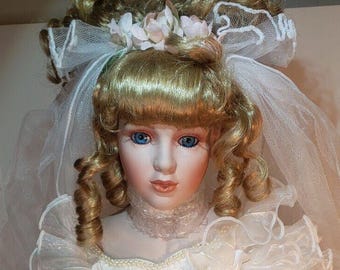 Court of Dolls Stephanie Bride 26" Porcelain Doll LE 483/3000 COA No Box READ