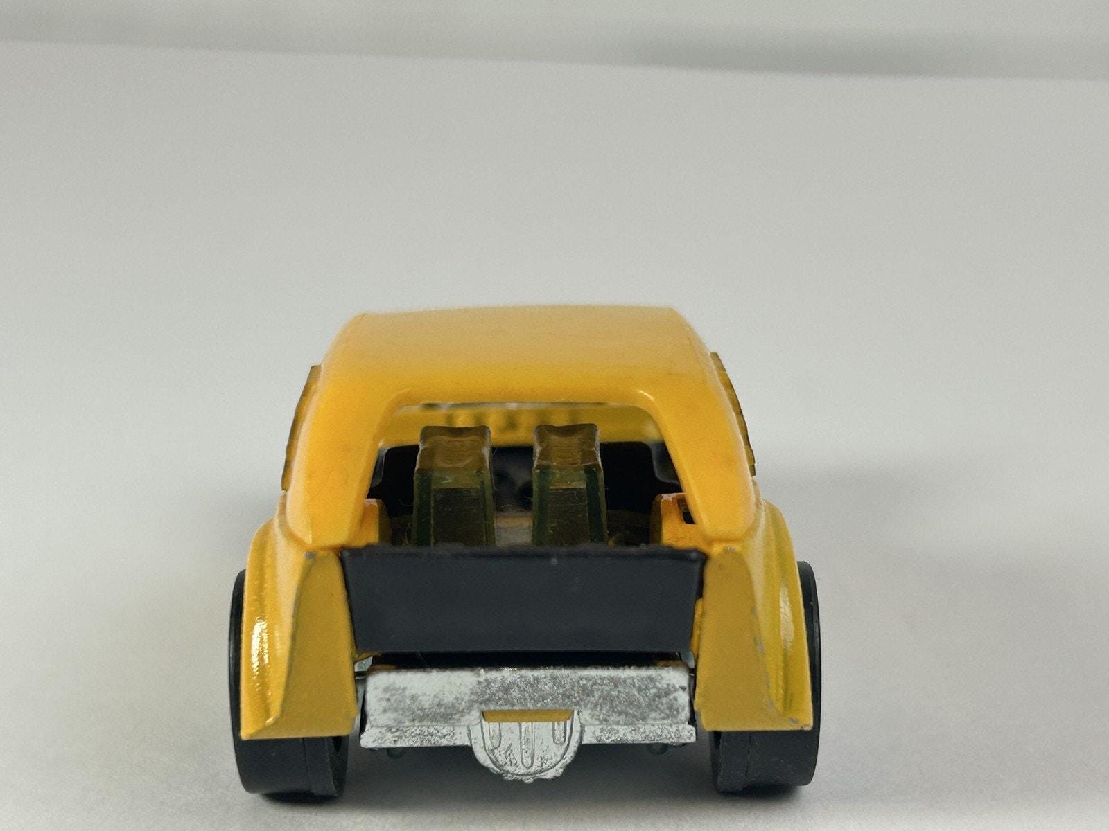 Vintage Hot Yellow 1969 Wheels Redline Ice T Diecast Car Hong Kong