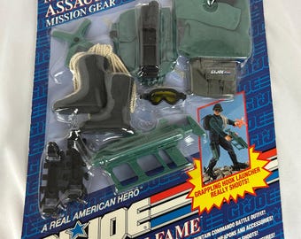 GI Joe Hall of Fame Mountain Assault Mission Gear Set Sealed MOC