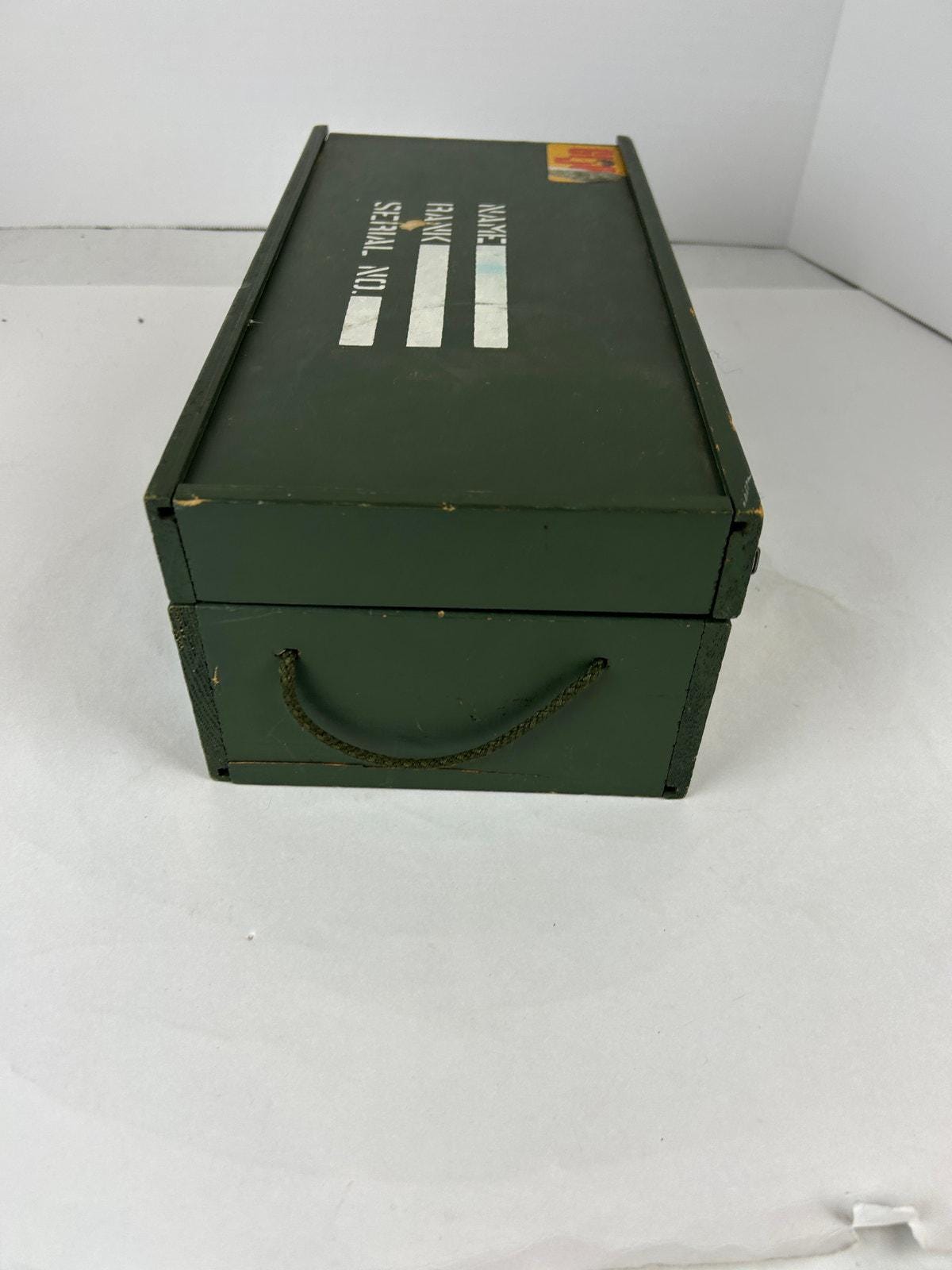 gi.joe 木製フットロッカーとGI.joe レア G.I. Joe Wooden Footlocker W/ Tray 1964 Hasbro Vintage Action