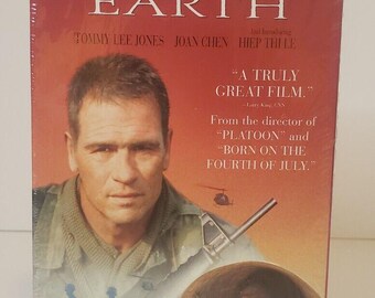 Heaven & Earth VHS New Sealed 1994 an Oliver Stone Film Tommy Lee