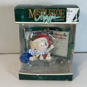 Mistletoe Magic Collection 2003 Mouse in Santa Hat