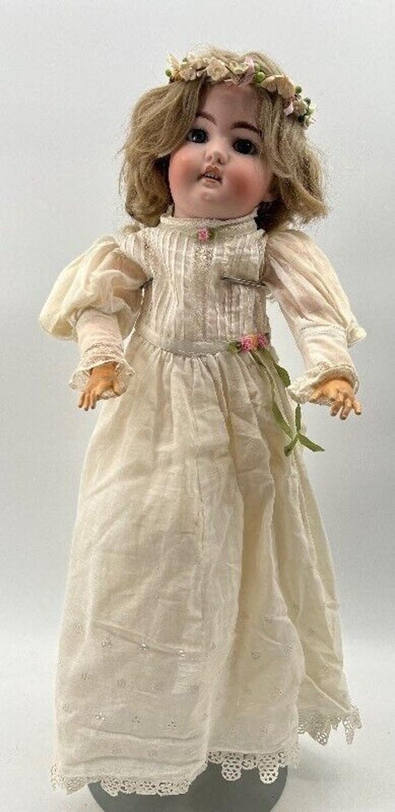 Antique Simon & Halbig DEP 1079 Bisque Doll 20