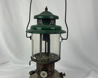 Lanterne Coleman double manteau vert globe en pyrex fabriqué aux États-Unis vintage