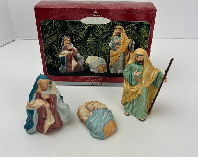 Hallmark Nativity Set Hallmark Keepsake 1998 the Holy Family Blessed Nativity 3-piece Set W ...