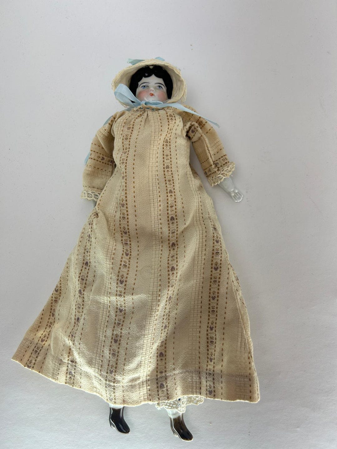 アンティーク雑貨 Antique ChinaHeaddoll Antique China Head Doll 14 Inch Black Hair Original Body and