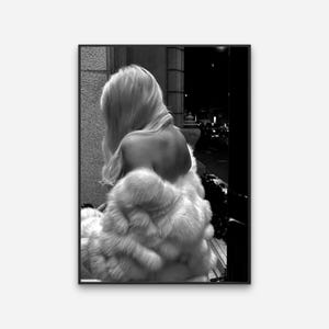 Woman Black and White Photo Vintage Fashion Photo Luxury Prints Fashion Wall Decor Digital Print Black and White Classy Lady Wall Art