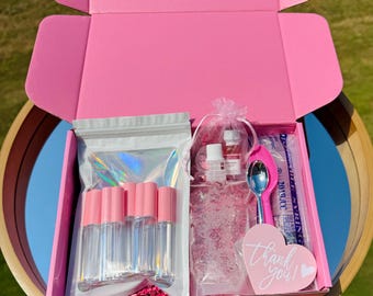 DIY Lip Gloss Making Kit: Pink Heart Tubes, Pink Round Tubes Flavor Oils, Polymer Slices
