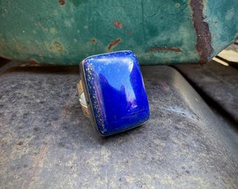 Simple Sterling Silver Lapis Lazuli Ring Approx Size 6, Chunky Style, Desert Rose Trading