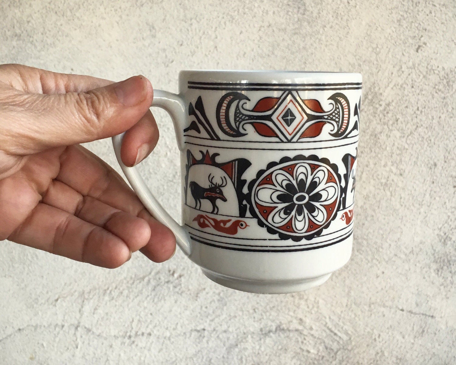 Vintage Southwestern mug set Native American inspired coffee cups brown