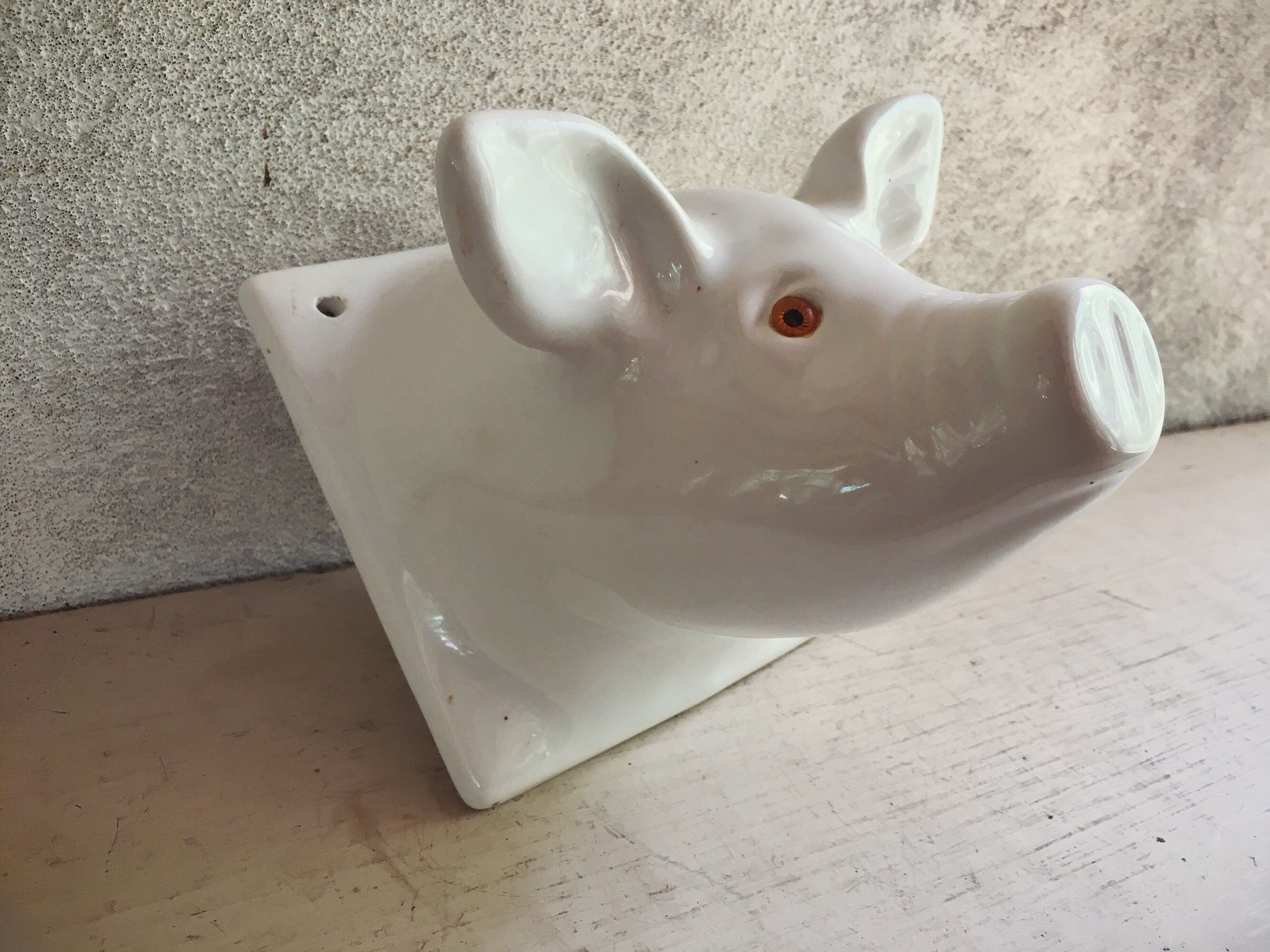 Wall Mount Pig Towel Holder, Funky Gift for Cook Chef, Pig Gifts, Tile