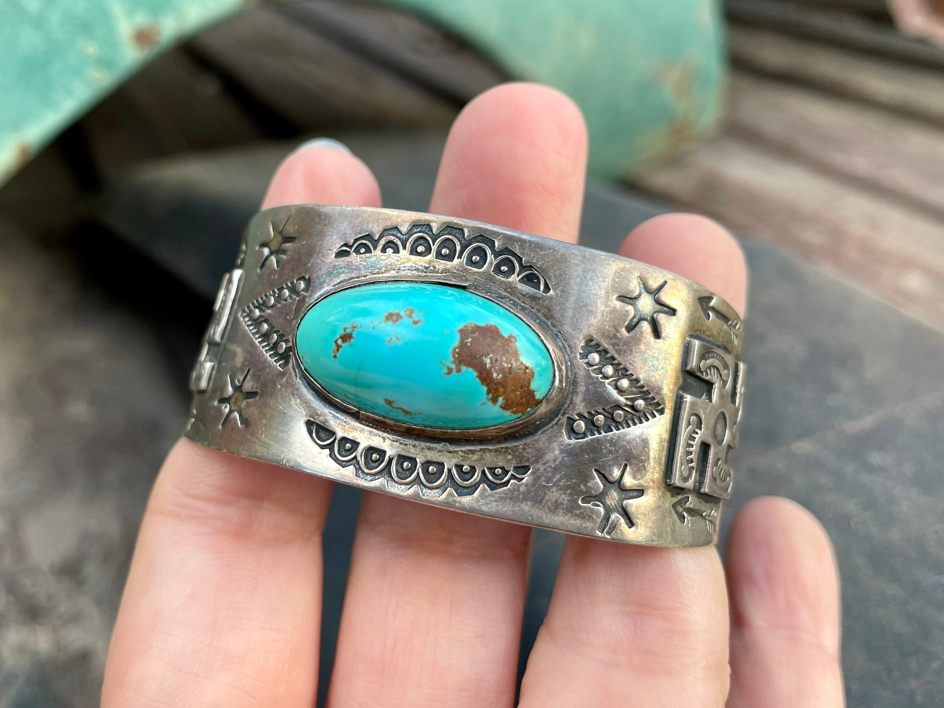 指輪・リング Navajo Vtg Fred Harvey 
Turquoise Ring Navajo Fred Harvey Thunderbird Silver Ring sold at auction