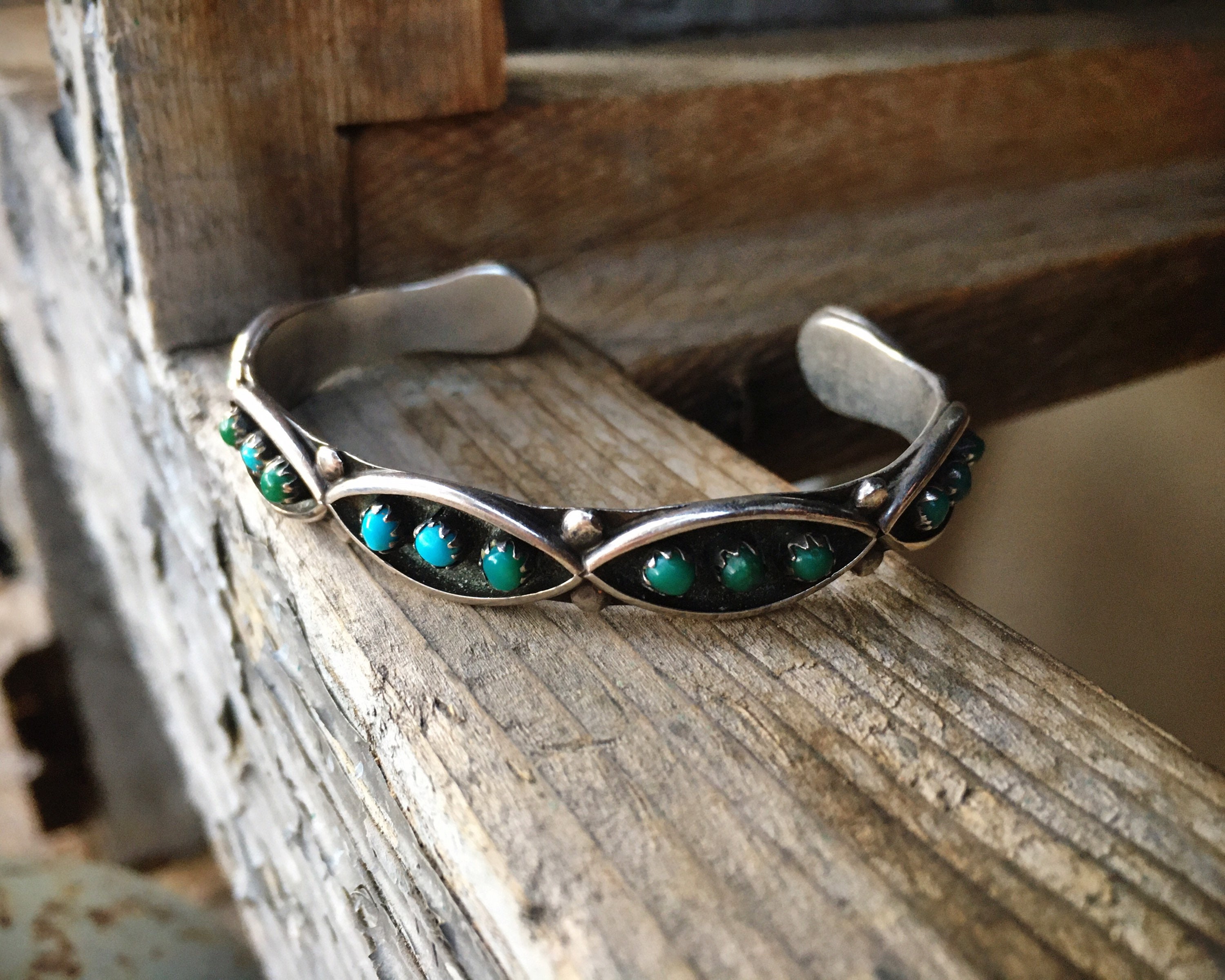 Zuni Snake Eye Turquoise Narrow Row Cuff Stacking Bracelet, Vintage
