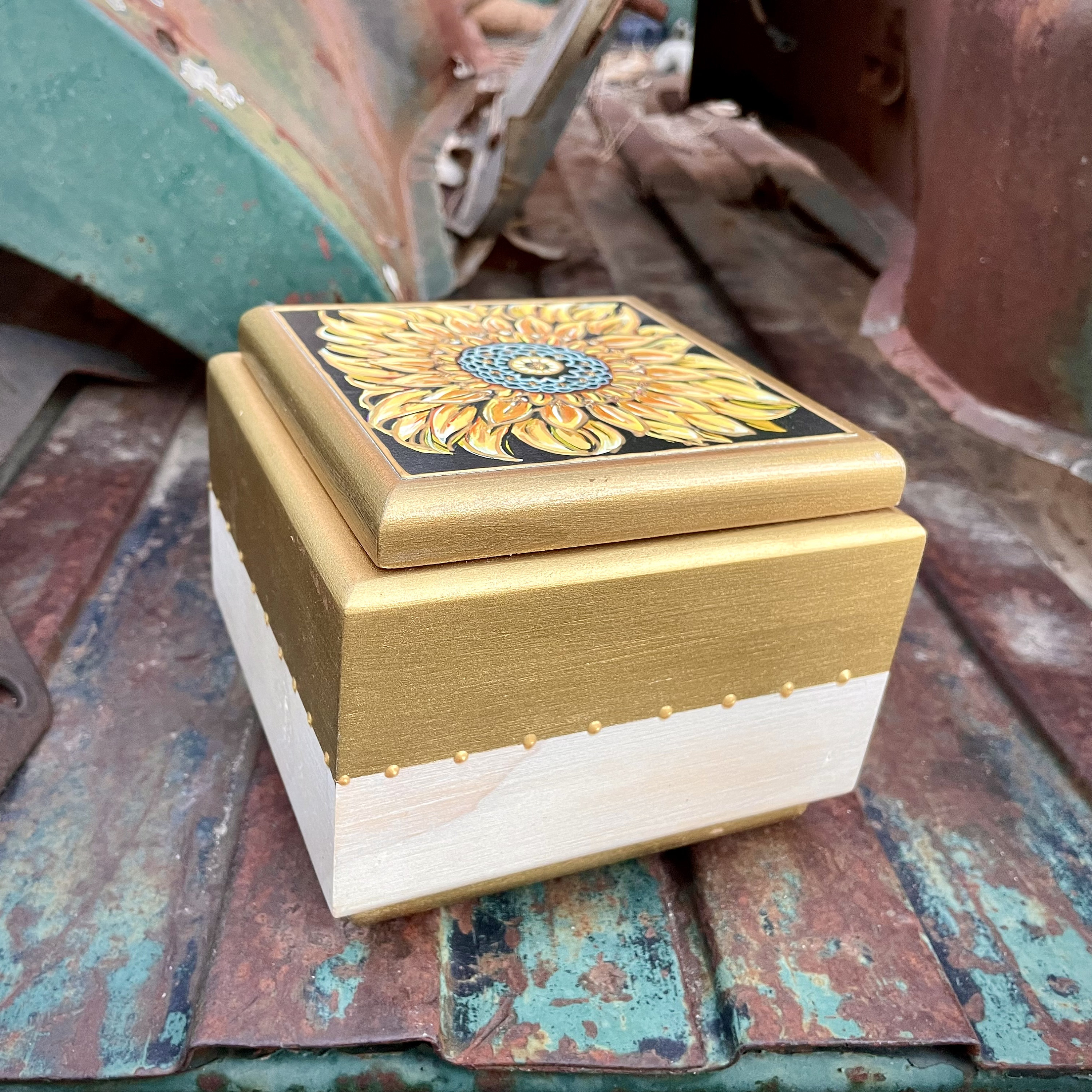 Lidded wooden deals box