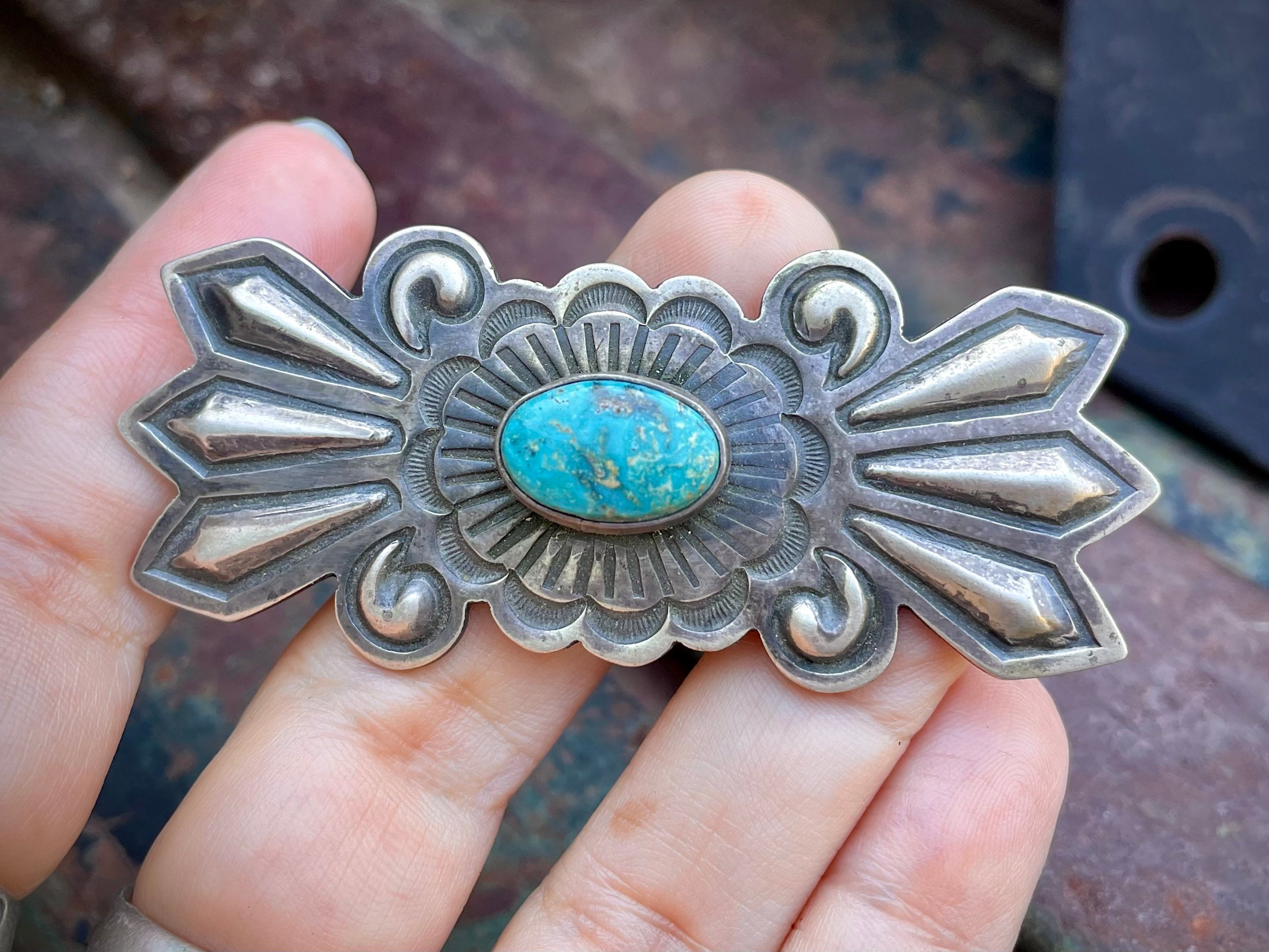 Classic Vintage Native American Navajo Carico Lake Turquoise Sterling Silver Pin Classic Vintage Native American Navajo Carico Lake Turquoise Sterling Silver Pin