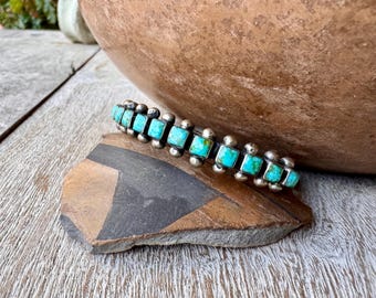 Navajo Raymond Betsoi Narrow Turquoise Row Bracelet Approx Size 6