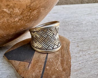 Hill Tribe Woven Fine Silver Wide Band Approx Size 9, Not Soldered at Back, Minimalist Ring